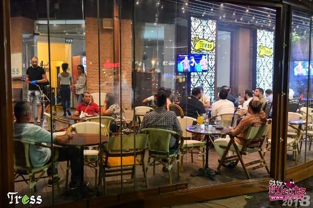 TRESS CAFE DECEBAL — Imagen 3 de 6